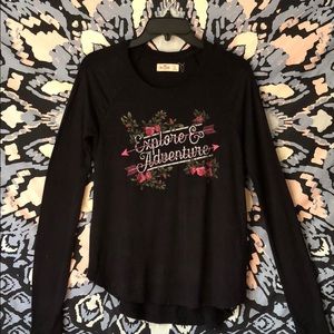 Hollister black graphic long sleeve shirt (size s)